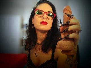 MrsBlackMoonLilith's Webcam Preview