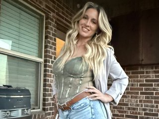 MissBehavin90's Webcam Preview